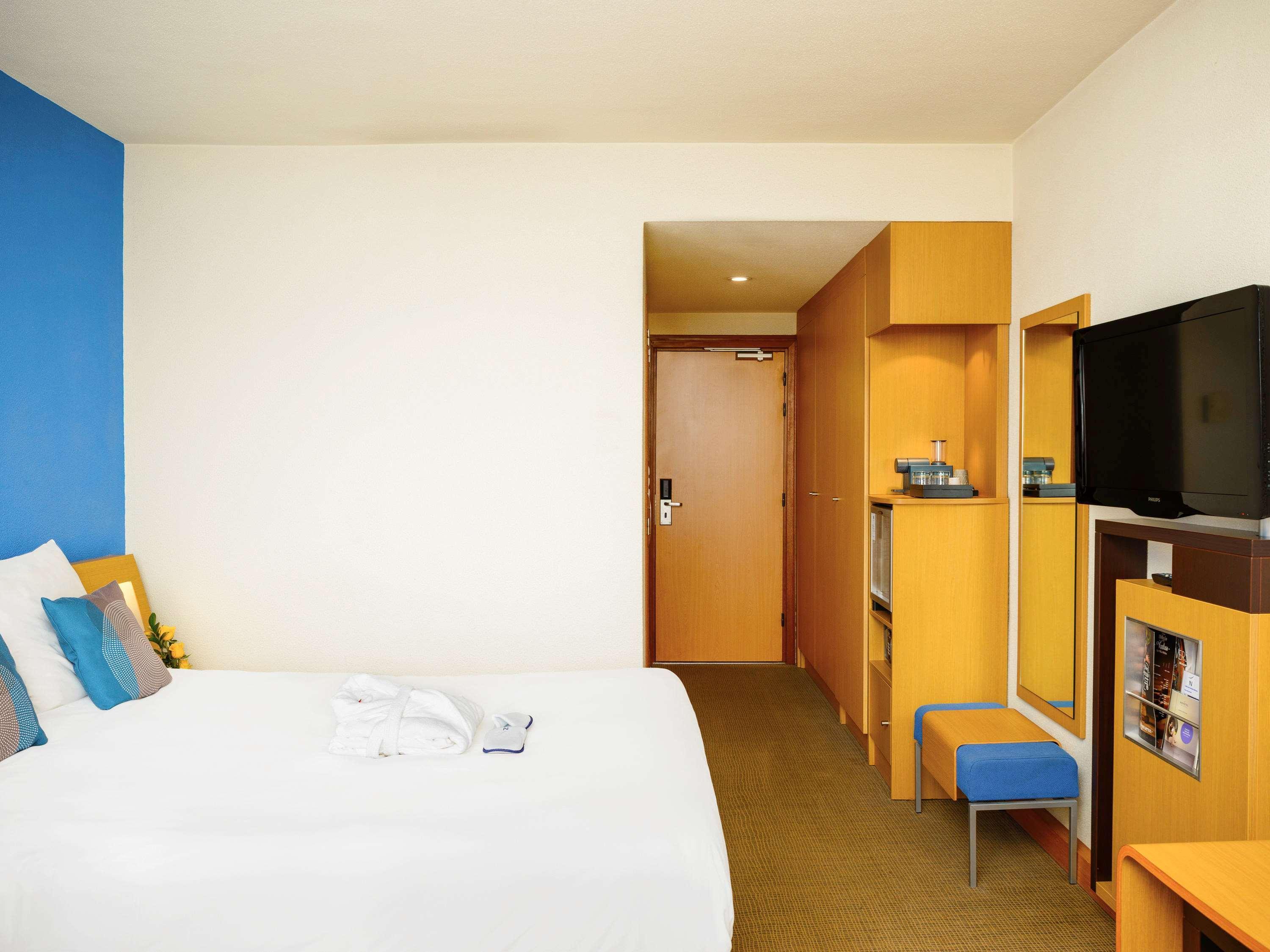 Novotel Porto Gaia Вила Нова ди Гая Екстериор снимка
