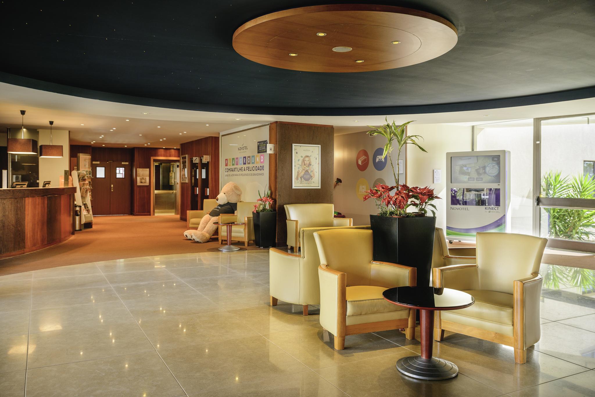 Novotel Porto Gaia Вила Нова ди Гая Екстериор снимка