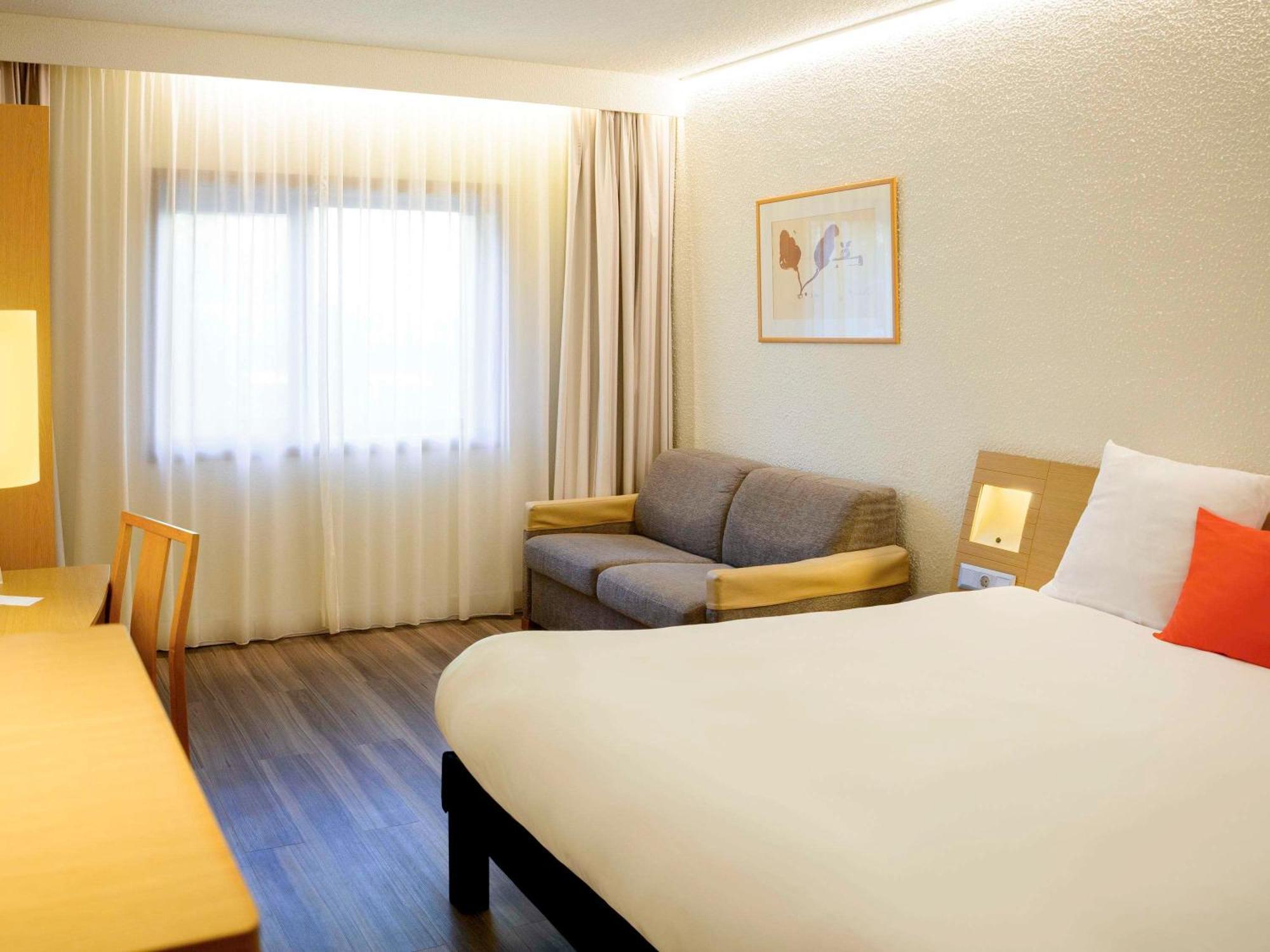 Novotel Porto Gaia Вила Нова ди Гая Екстериор снимка